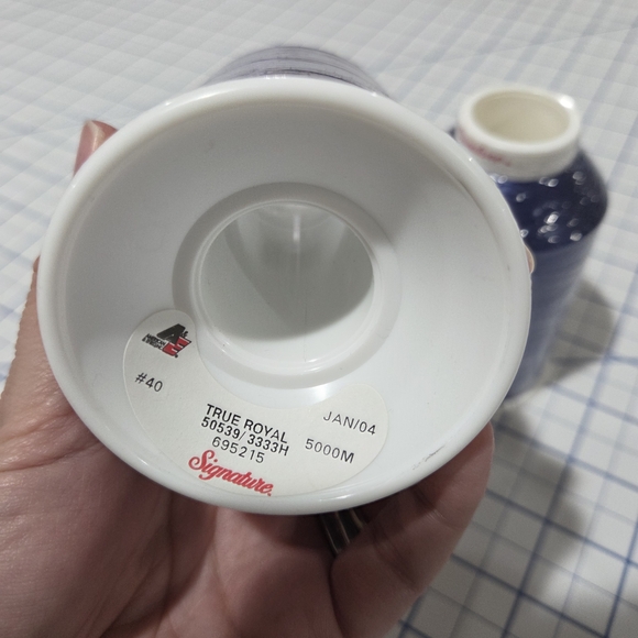 Signature True Royal Thread Spools - Picture 2 of 2